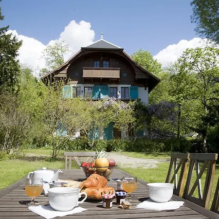 Appartement Maison Aux Iris Challes-les-Eaux